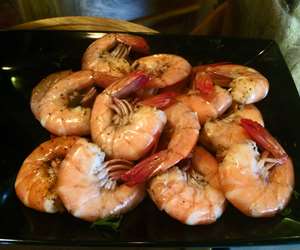 Local steamed shrimp 